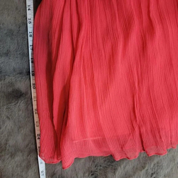 BCBGMaxAzria Silk Crepe Chiffon Dress with Floral‎ Accent - Size 2 - Picture 9 of 9